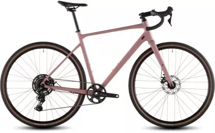 Cube Nuroad ONE ruby´n´puce M 2026